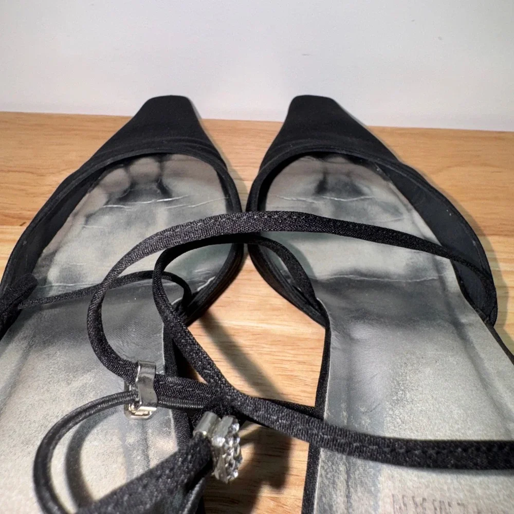 Stuart Weitzman Black Satin Pointed Toe Kitten Heels Rhinestone Straps Womens 8M